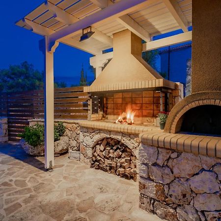 Villa Daniela - Private Pool And Serene Location, By Zantewize Κορίθι Εξωτερικό φωτογραφία