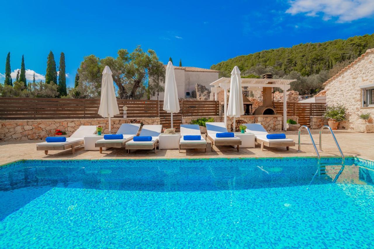 Villa Daniela - Private Pool And Serene Location, By Zantewize Κορίθι Εξωτερικό φωτογραφία